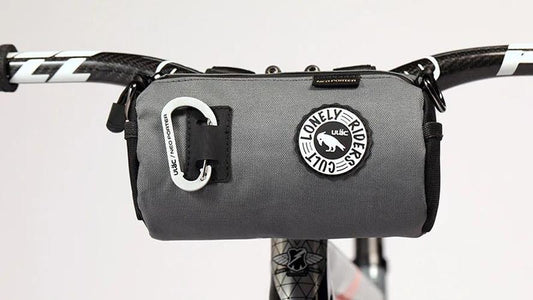 ULAC Coursier Sprint handlebar bag black grey mounted on handlebars