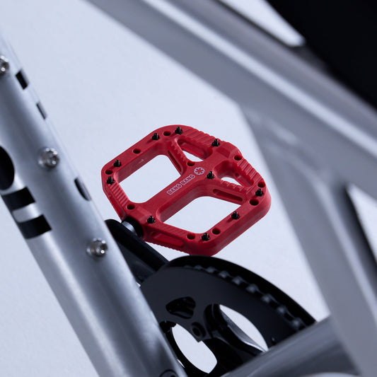 Bang Bang coloured platform pedals for Fatboy e-bikes