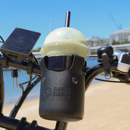 Fatboy Bang Bang cup holder clamped to e-bike handlebar