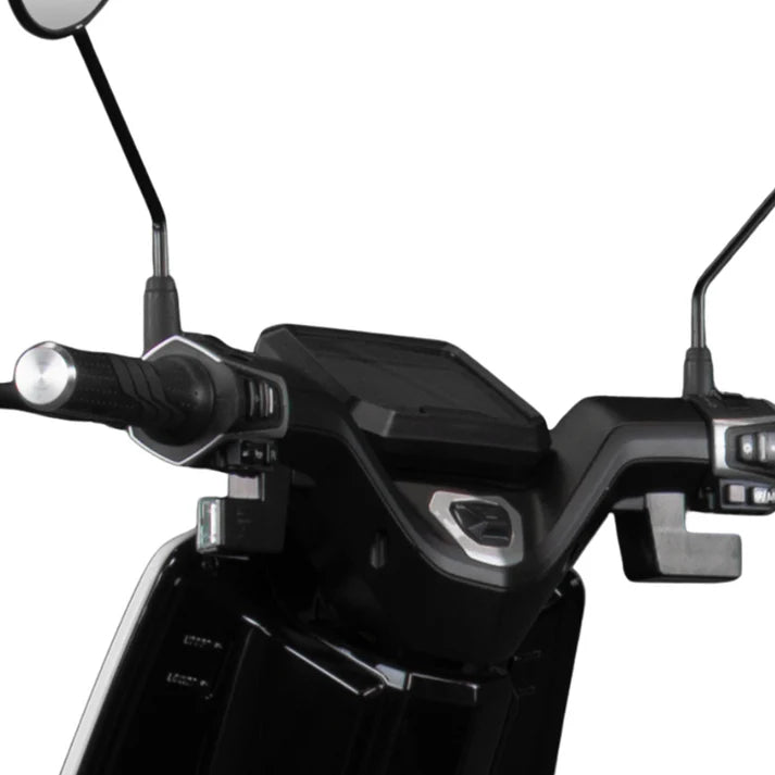 Benzina Zero City Electric Moped – view 6 | Grace & Pace Electric Bikes