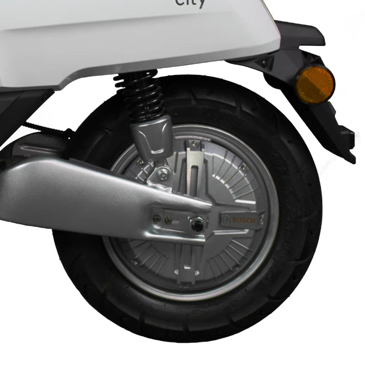 Benzina Zero City Electric Moped – view 3 | Grace & Pace Electric Bikes