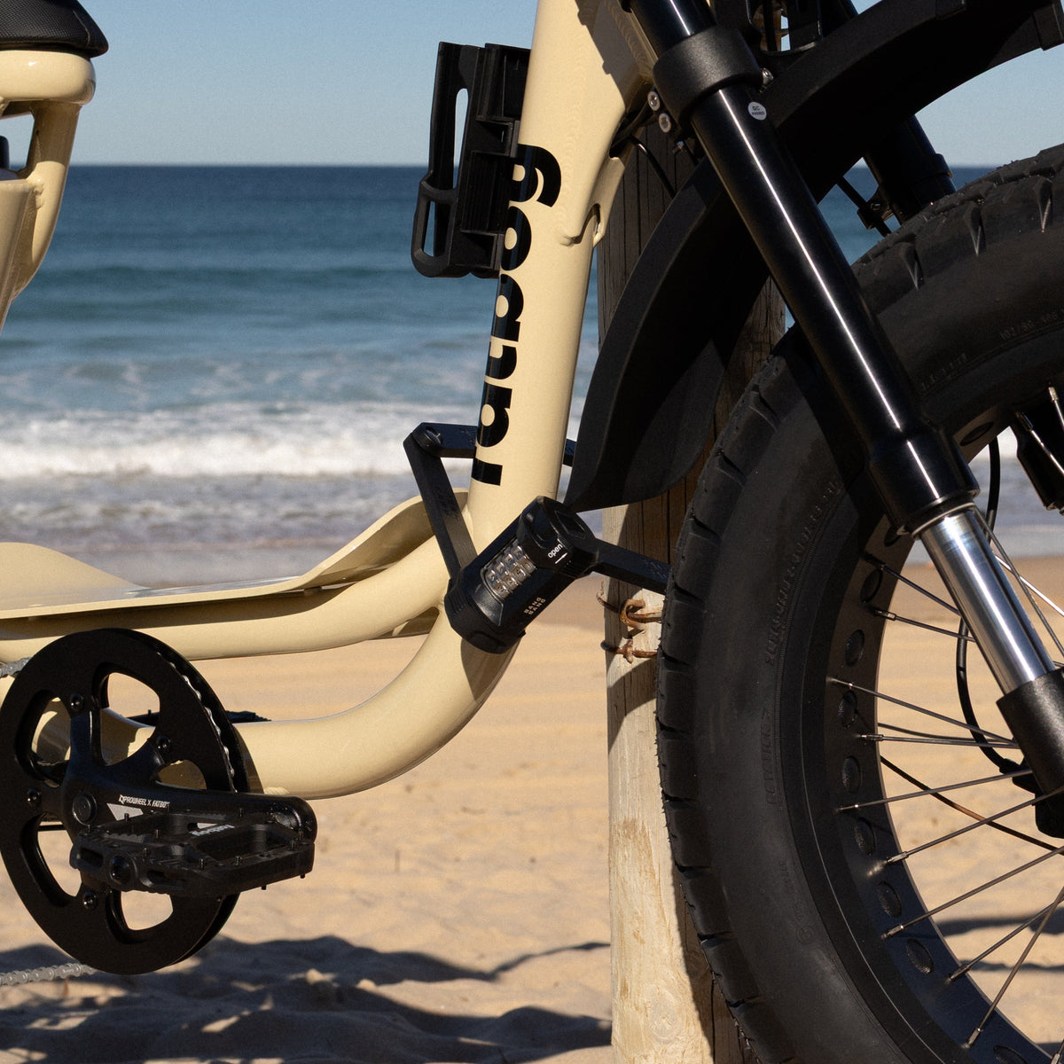 Fatboy Bang Bang folding lock in use on a Fatboy e-bike