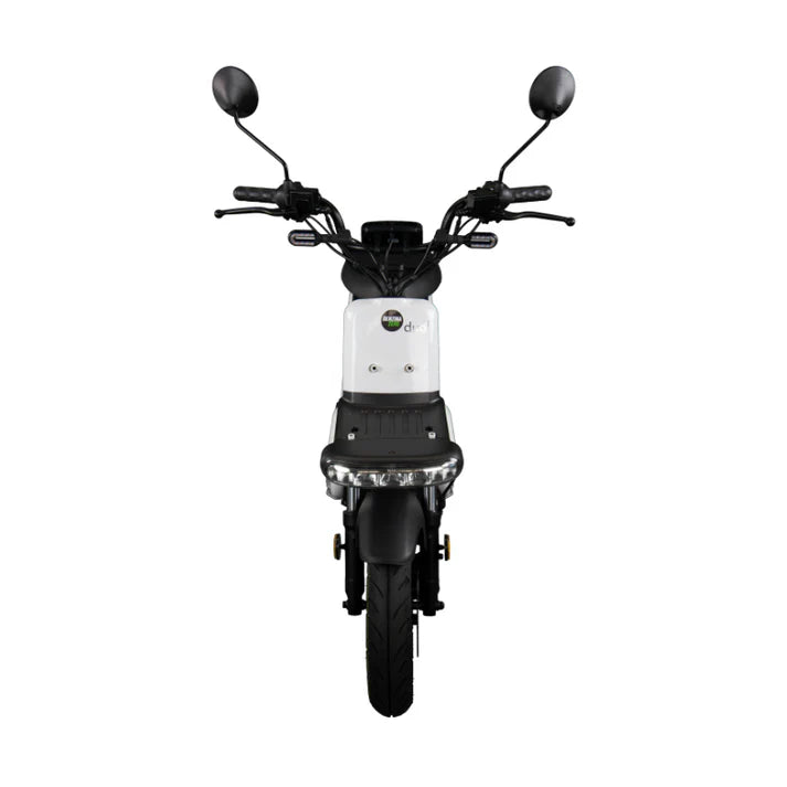 Benzina Zero Duo Electric Moped – view 9 | Grace & Pace Electric Bikes