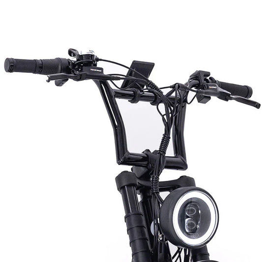 Fatboy Scrambler and Harlem V2 handlebar fitted to the bike