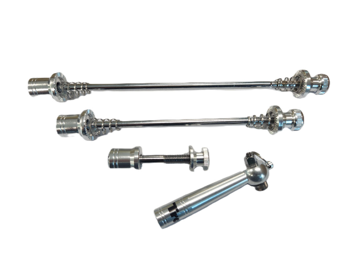 Anti-theft skewer set with key