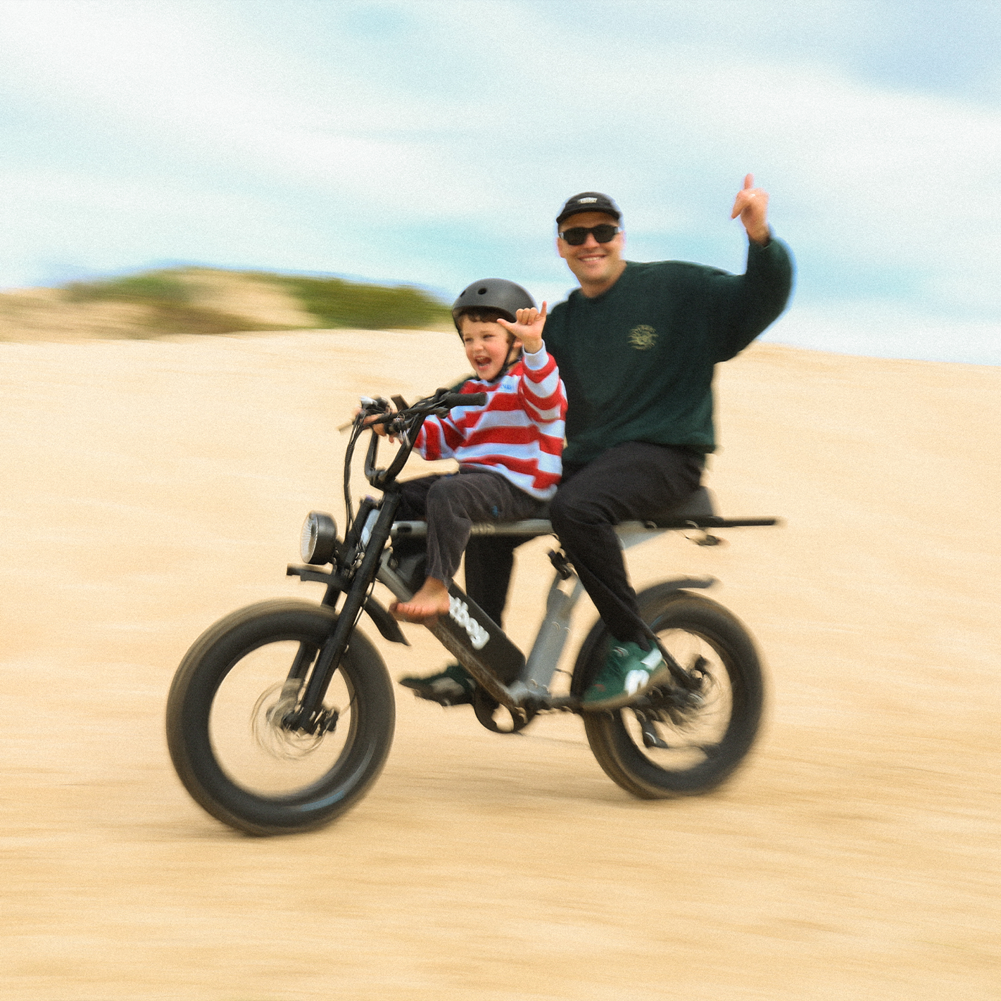 Fatboy Grom child seat and walnut foot pegs on a Bagus V2