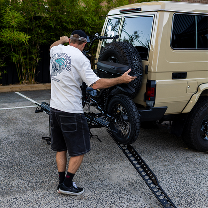 Fatboy Bang Bang dual e-bike carrier side view