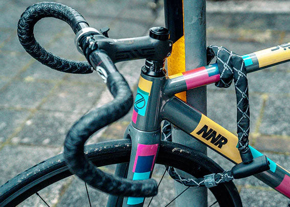 Ulac Eurostile Neo chain lock detail