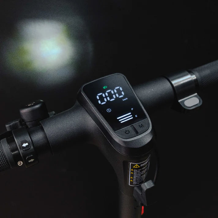 Benzina Zero V-10 Folding Electric Scooter – view 2 | Grace & Pace Electric Bikes