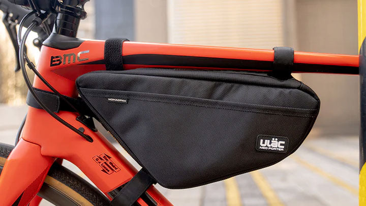 Ulac Touring Max magnetic side pocket