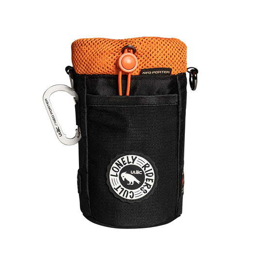 Ulac C-Hold DX-2 insulated feed bag studio shot