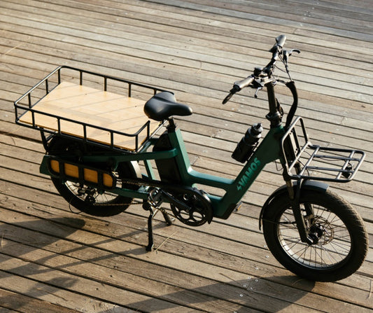 Vamos Amigo Plus rear rack fitted with a carrier basket