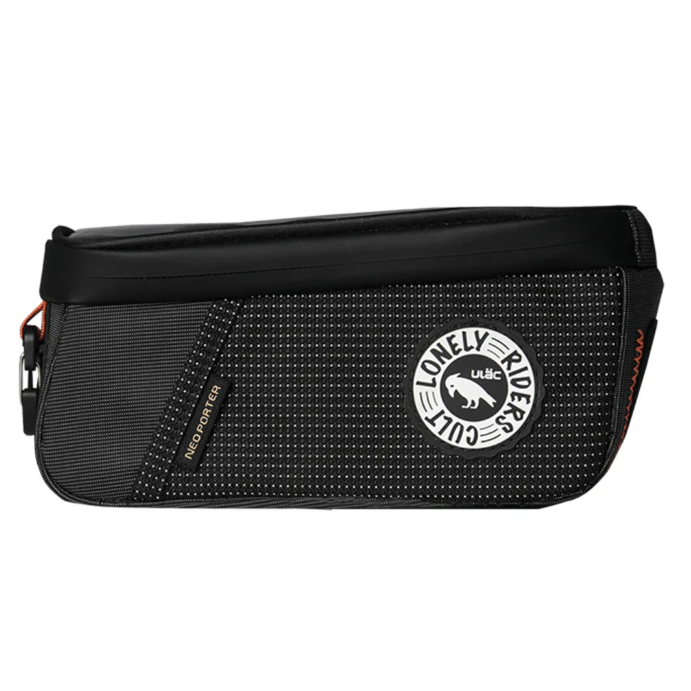 Ulac Trekking phone bag on a bike
