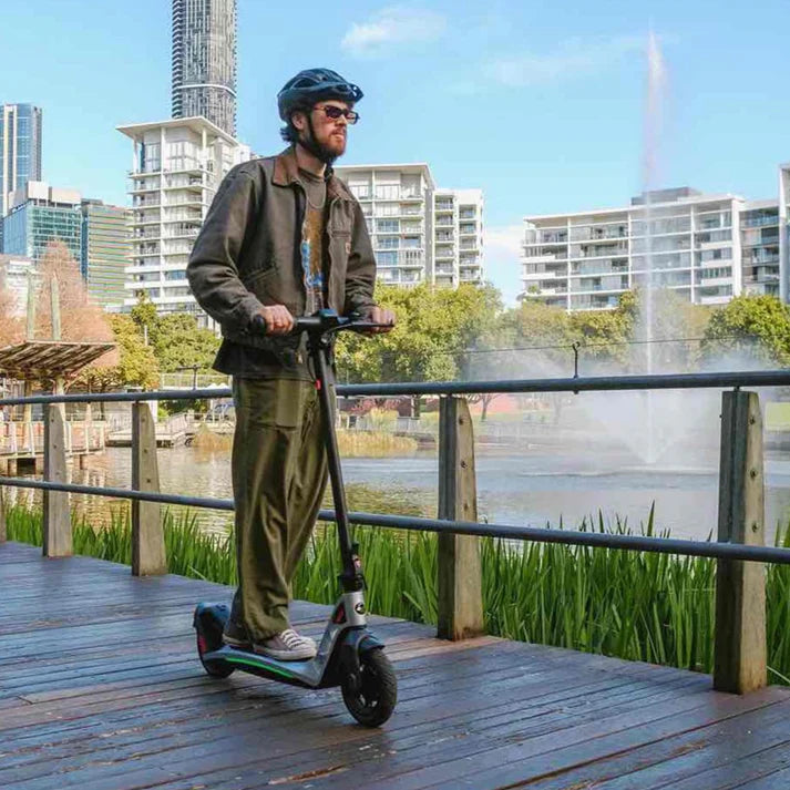 Benzina Zero V-10 Folding Electric Scooter – view 7 | Grace & Pace Electric Bikes