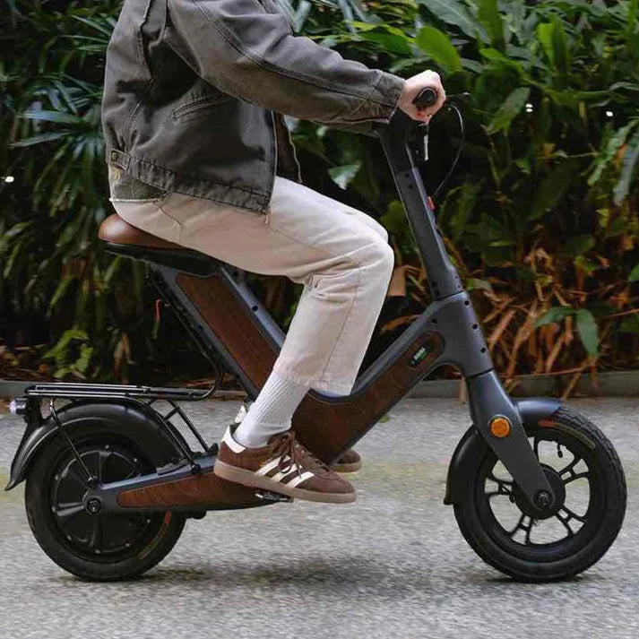 Benzina Zero V-50 Seated Electric Scooter – view 5 | Grace & Pace Electric Bikes