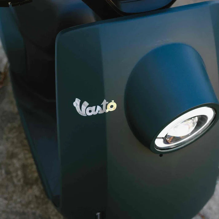 Benzina Zero Vasto Electric Moped – view 7 | Grace & Pace Electric Bikes