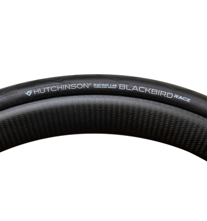 Hutchinson Blackbird Race tread detail
