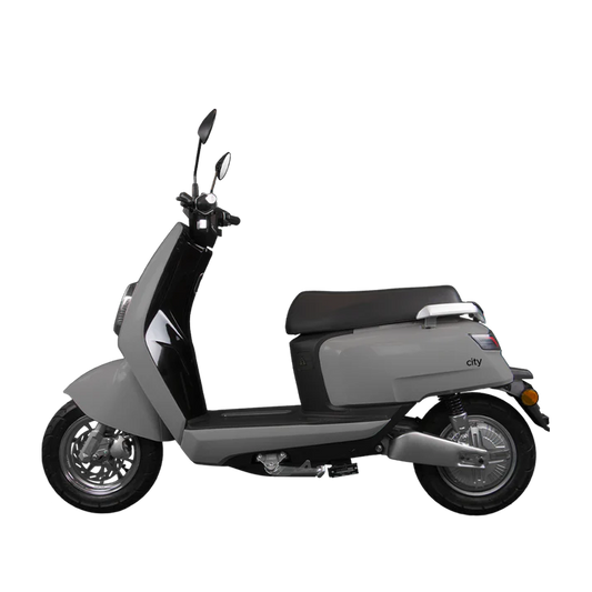 Benzina Zero City Electric Moped – view 2 | Grace & Pace Electric Bikes