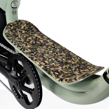 SeaDek marine grade pads fitted to a Fatboy Harlem V2 e-bike
